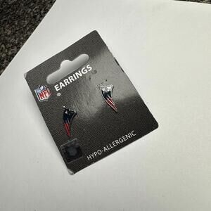 NFL New English Patriots Logo Silver Tone Blue Enamel Pierced Stud Earrings